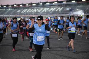 BIB: 524, 5236, 50942
                            <button type="button" onclick="openModal(10462175)" class="btn btn-primary btn-sm float-right btn-popup" data-toggle="modal" data-target=".modal-high-quality">
                        <i class="fas fa-shopping-cart"></i> Add to Cart
                    </button>
                                            <button type="button" onclick="isThisMe(10462175, true)" class="btn btn-success btn-sm float-right btn-popup btn-isme hidden" data-toggle="tooltip" data-placement="bottom" title="นี่คือรูปของคุณใช่ไหม คลิกที่นี่เพื่อเอาเข้าอัลบั้ม">
                        <i class="fas fa-plus"></i> Add to album
                    </button>
                    <button type="button" onclick="isThisMe(10462175, false)" class="btn btn-warning btn-sm float-right btn-popup btn-isnotme hidden">
                        <i class="fas fa-ban"></i> Remove from album
                    </button>